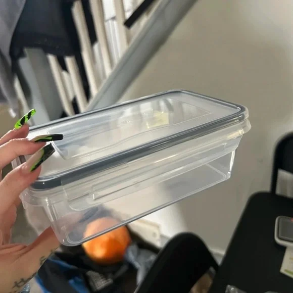 52-Piece Clear Food Storage Container Set - Picture 10 of 12